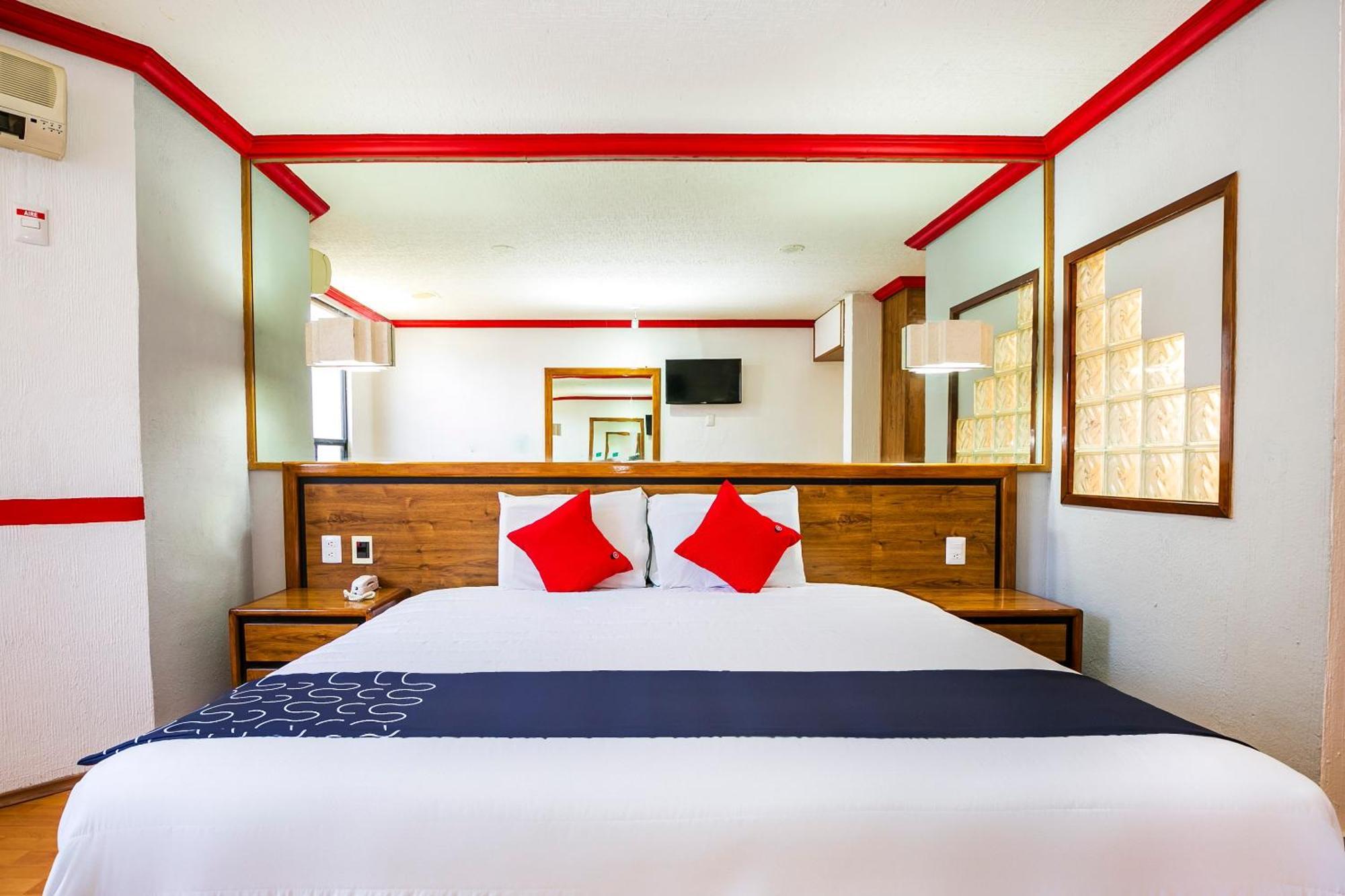 Capital O Hotel Casa Blanca, Μορέλια Εξωτερικό φωτογραφία